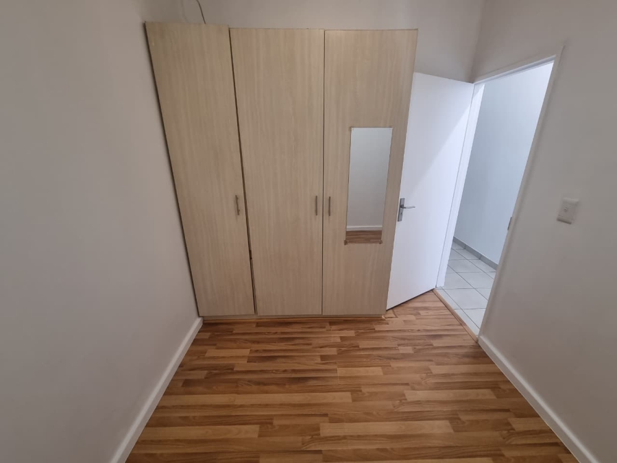 To Let 2 Bedroom Property for Rent in Observatory Western Cape